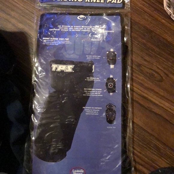 TBS Bionic Sliding Knee Pads new in package - Picture 3 of 4